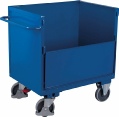 V�rkt�jscontainer p� hjul. St�lsider og �ben i toppen