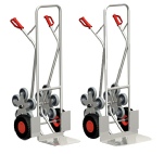 Trappevogn i aluminium. med 5 sm� trappehjul i hver side.